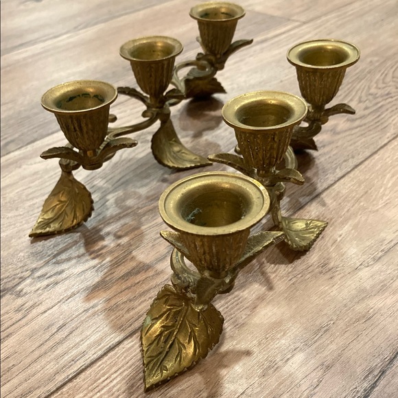 VTG Leaf Footed Floral Brass Candelabra Pair